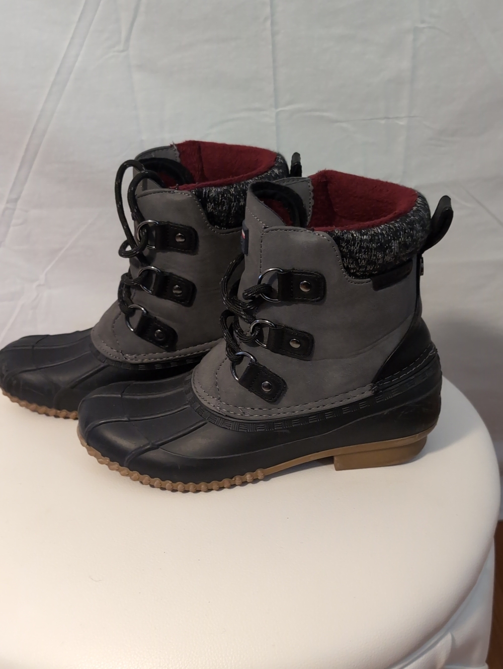 Tommy Hilfiger Roza 3 Women’s Duck Boots - Gray/Black/Burgundy - Size 7M